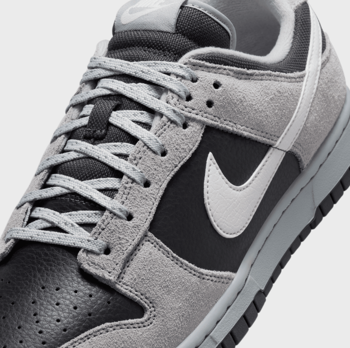 Nike Dunk Low grijs